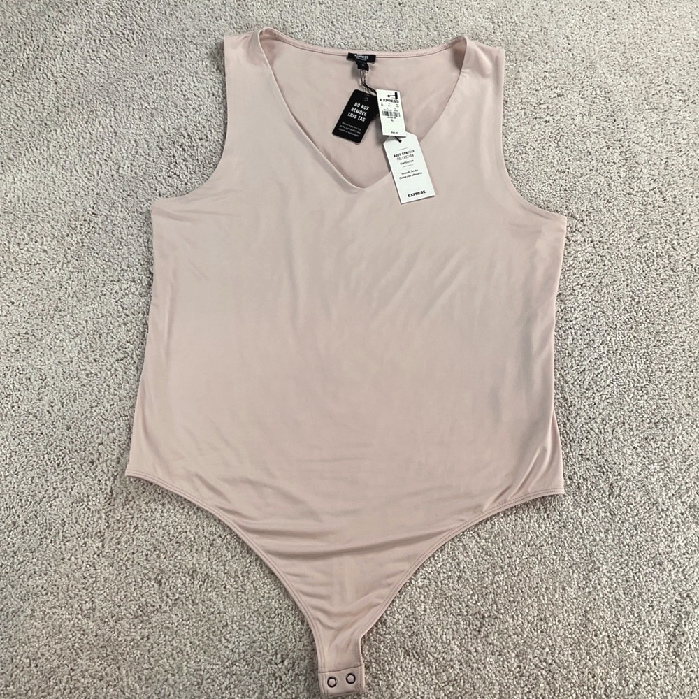 Express Body Contour Compression V-Neck Thong Bodysuit Blush Pink XL NEW
